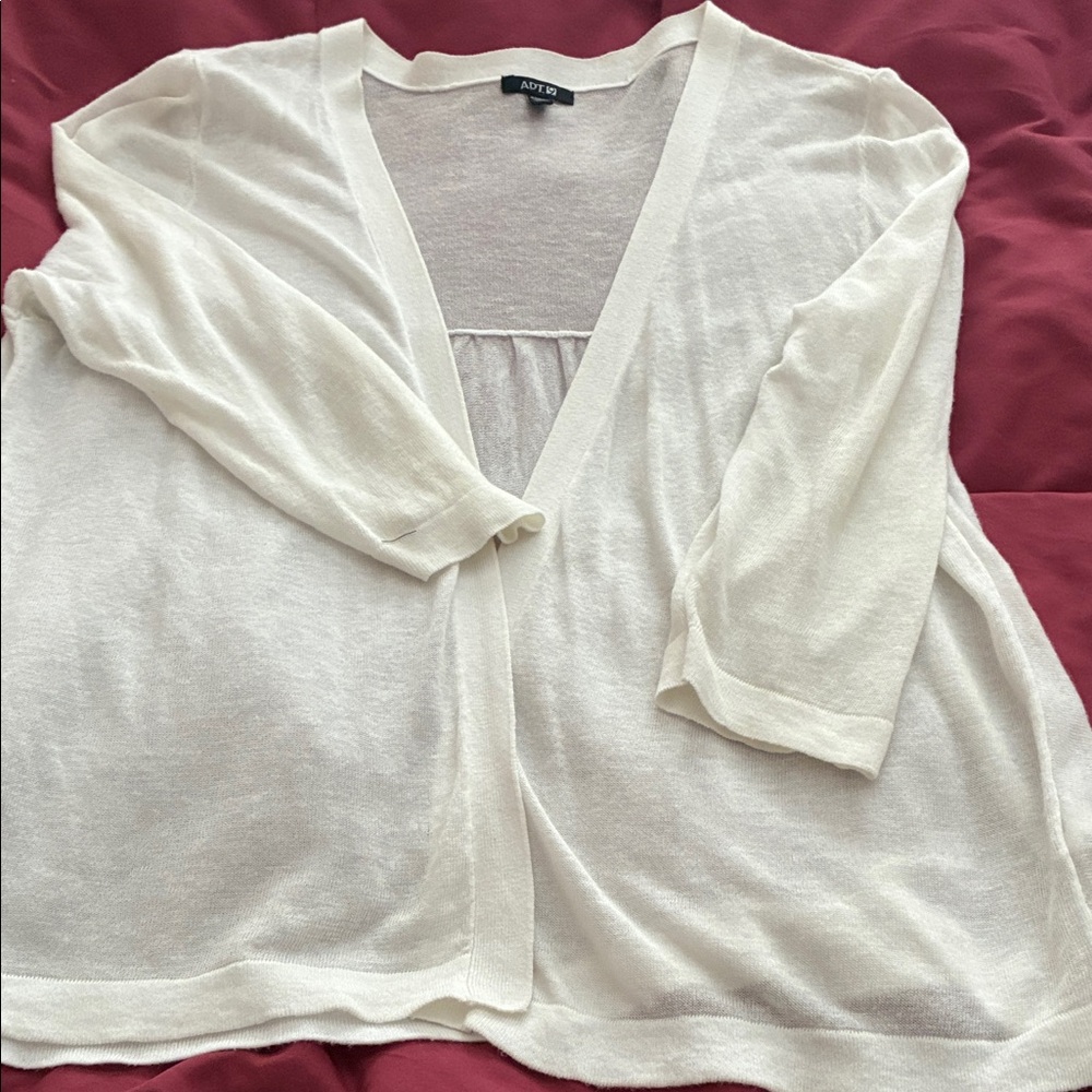 Apt. 9 Cream Women's Cardigan Sweater